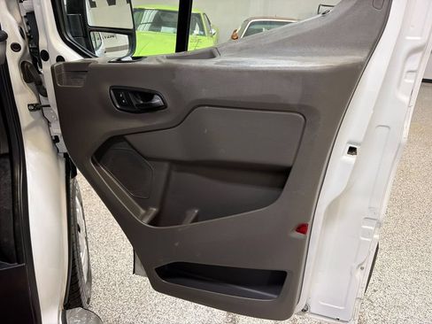 Used 2020 Ford Transit 250 Low Roof w/ Exterior Upgrade Package RWD image 33