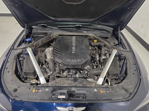 Used 2021 Genesis G70 3.3T w/ Sport Package image 11