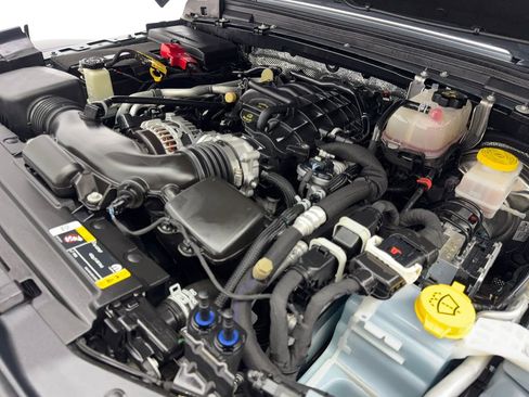 Used 2024 Jeep Wrangler Willys image 79