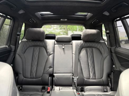 Used 2024 BMW X7 M60i w/ Executive Package AWD/4WD image 41