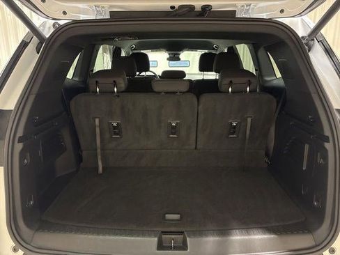 Used 2025 GMC Acadia Elevation AWD/4WD image 29