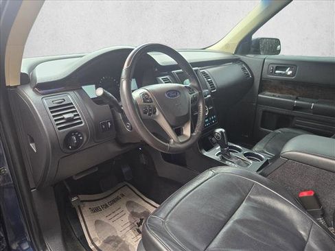 Used 2017 Ford Flex Limited image 22