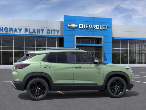 New 2026 Chevrolet TrailBlazer LT w/ Convenience Package FWD image 5