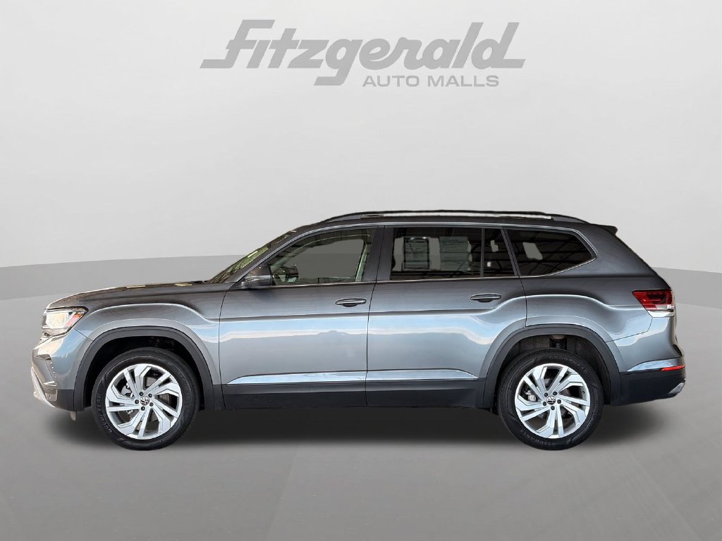 Used 2023 Volkswagen Atlas SE w/ Panoramic Sunroof Package AWD/4WD image 3