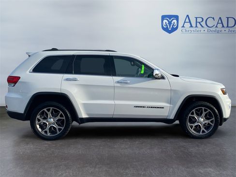 Used 2019 Jeep Grand Cherokee Limited w/ Luxury Group II image 6