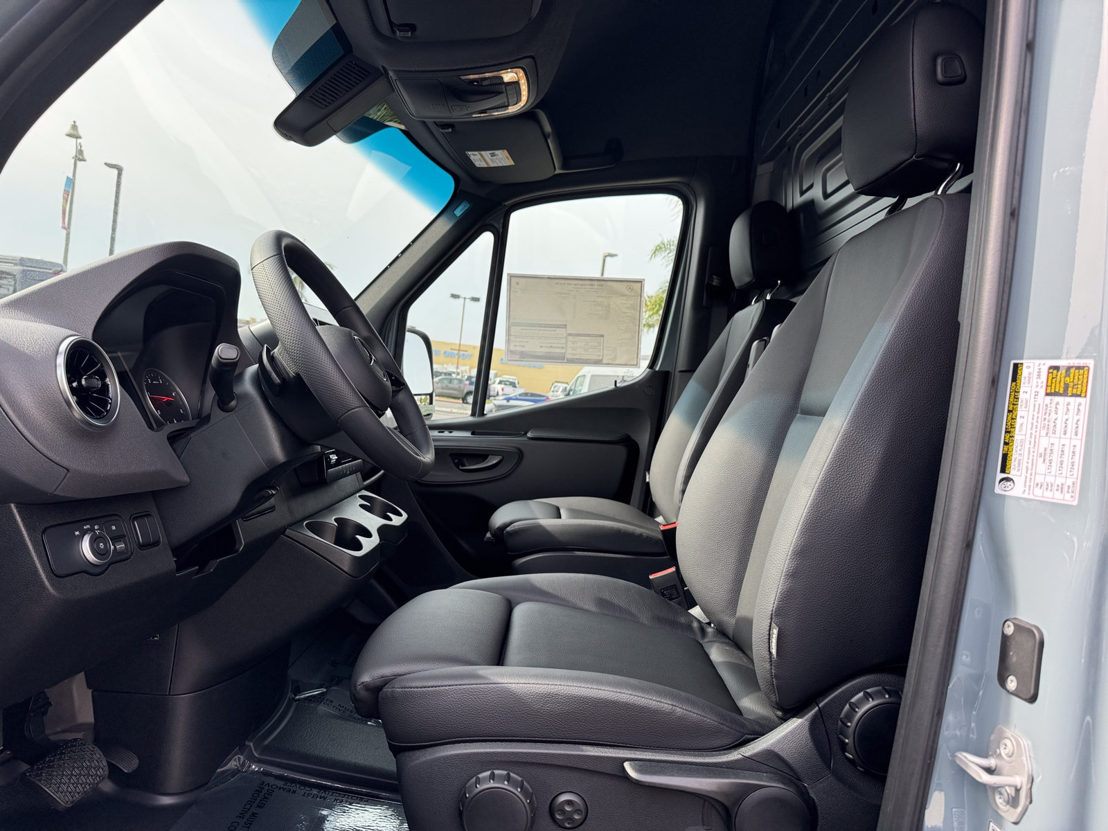 New 2026 Mercedes-Benz Sprinter 2500 image 2