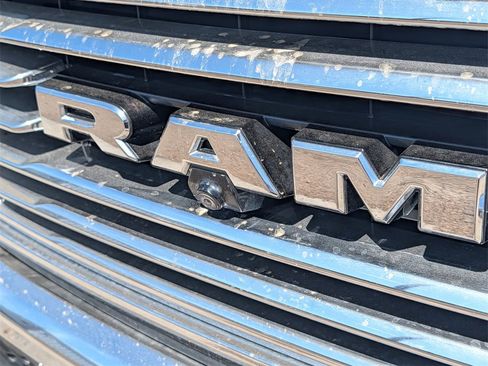 Used 2019 RAM 1500 Limited image 5