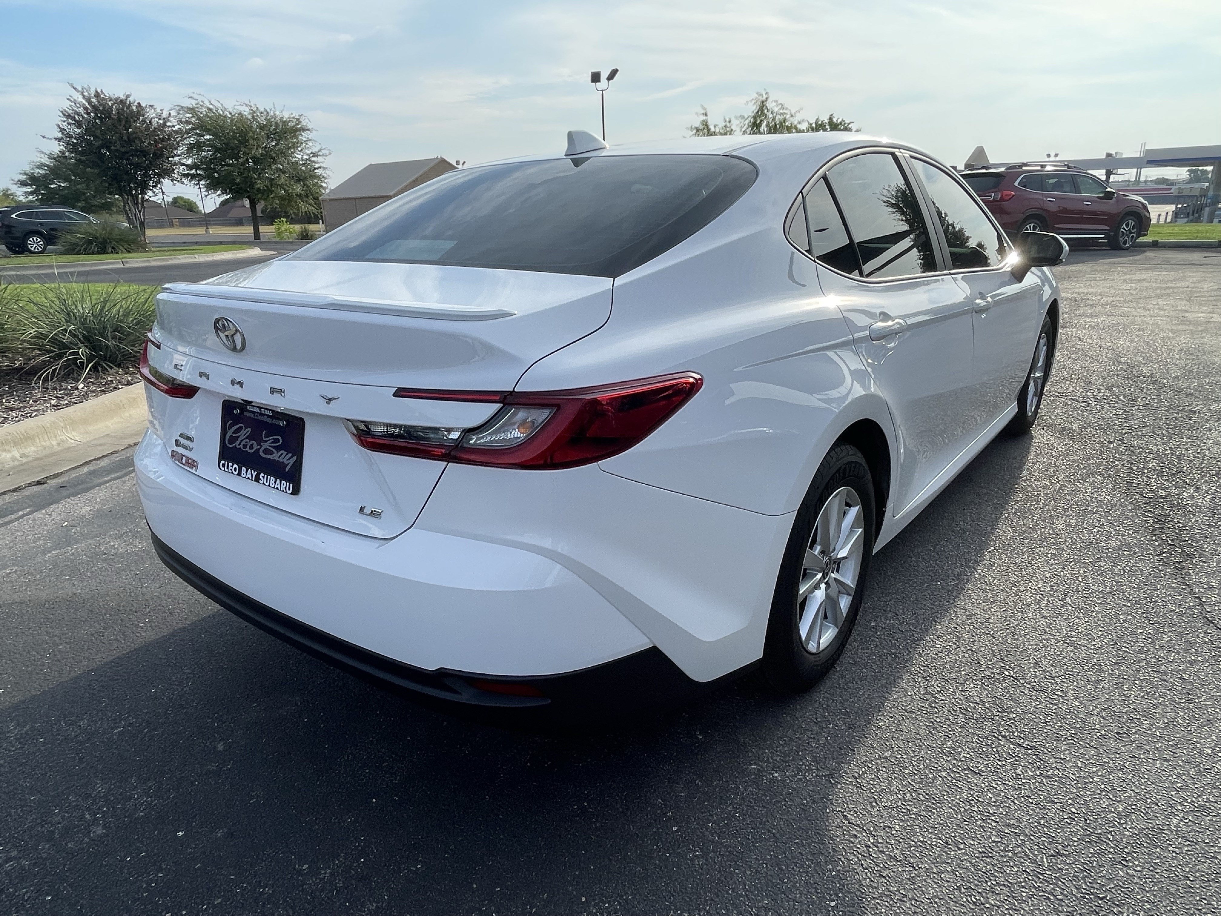 Used 2025 Toyota Camry LE w/ Convenience Package AWD/4WD image 7