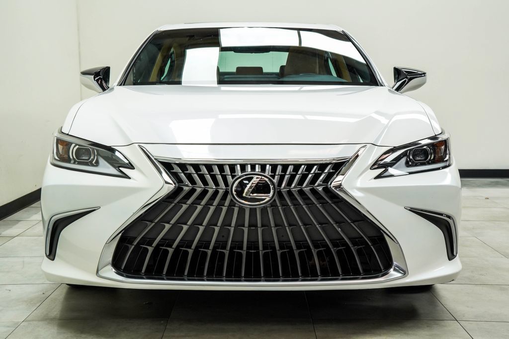 Used 2022 Lexus ES 350 w/ Accessory Package FWD image 6