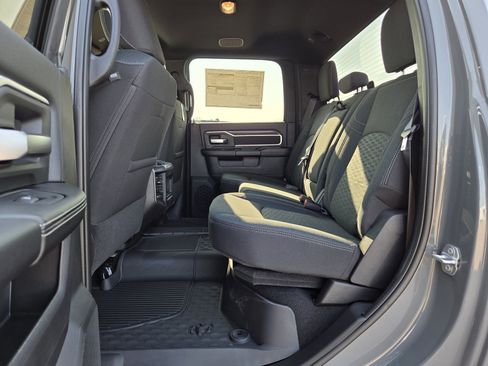 New 2026 RAM 2500 Lone Star AWD/4WD image 16