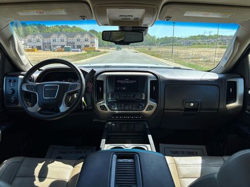 Used 2016 GMC Sierra 2500 Denali w/ Duramax Plus Package image 35