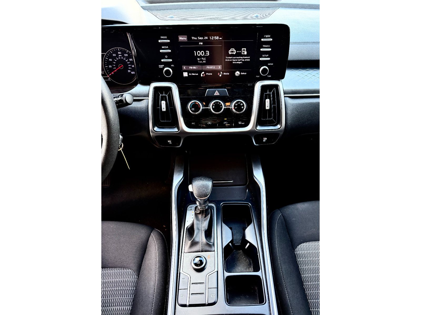 Used 2022 Kia Sorento LX AWD/4WD image 20