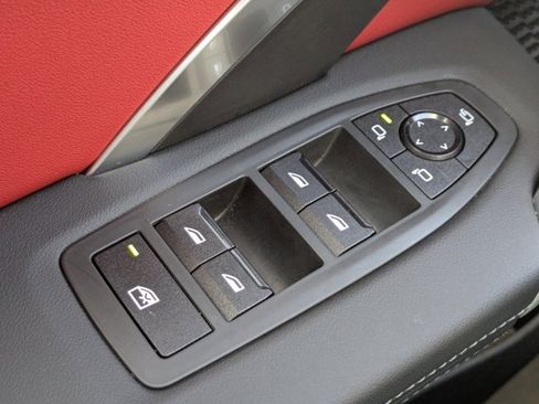 Used 2025 BMW X2 M35i image 20