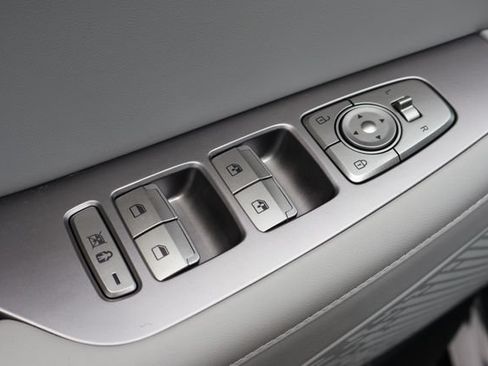 Used 2025 Hyundai Palisade SEL FWD image 13