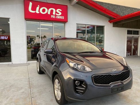 Used 2019 Kia Sportage LX w/ LX Popular Package AWD/4WD image 4