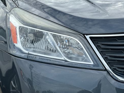 Used 2014 Chevrolet Traverse LS FWD image 22