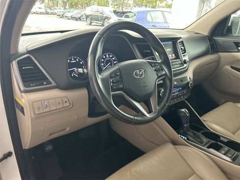 Used 2017 Hyundai Tucson Limited image 14