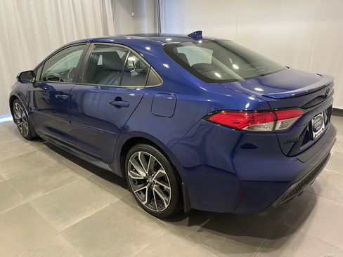 Used 2022 Toyota Corolla SE FWD image 4