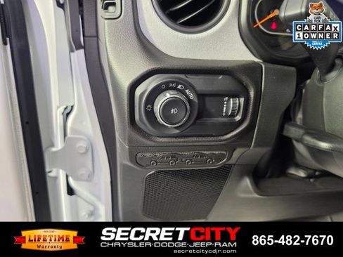 Used 2024 Jeep Wrangler Unlimited Sport AWD/4WD image 14