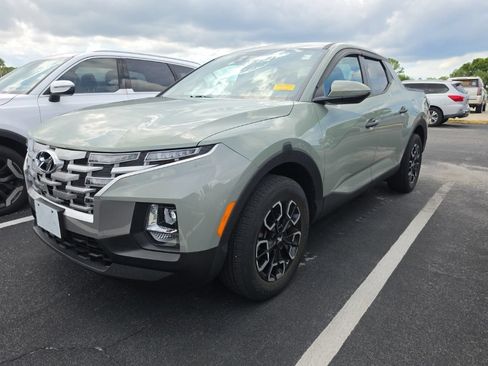 Used 2022 Hyundai Santa Cruz SEL FWD image 4