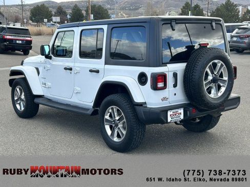 Used 2018 Jeep Wrangler Unlimited Sahara w/ Cold Weather Group image 5