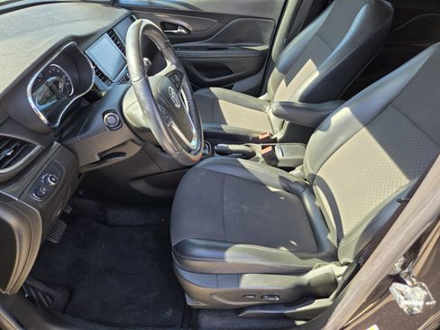 Used 2018 Buick Encore Preferred FWD image 6