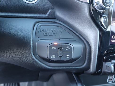 New 2027 RAM 2500 Big Horn AWD/4WD image 9