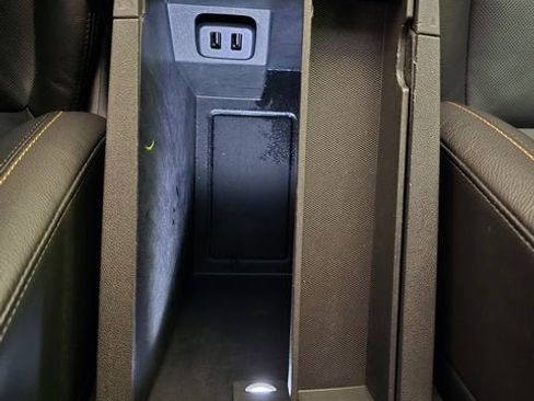 Used 2019 Chevrolet Equinox Premier image 24