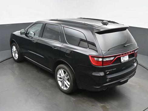 Used 2023 Dodge Durango GT image 39