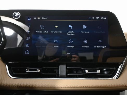 New 2026 Chevrolet Equinox ACTIV w/ Convenience Package III AWD/4WD image 26