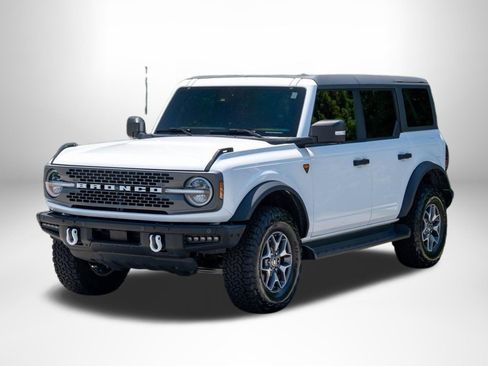 Used 2024 Ford Bronco Badlands AWD/4WD image 5