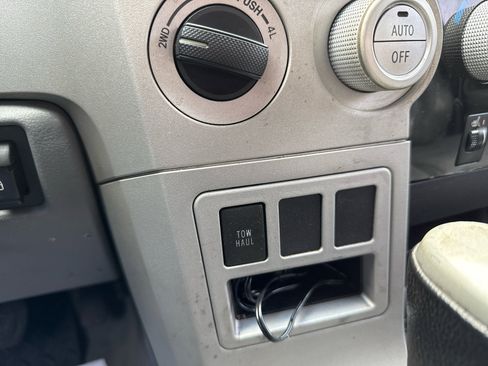 Used 2008 Toyota Tundra Limited image 11