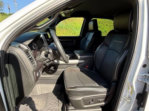 Used 2024 RAM 2500 Laramie w/ Night Edition AWD/4WD image 12