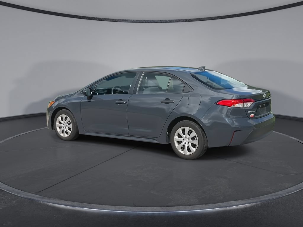 Used 2024 Toyota Corolla LE FWD image 6