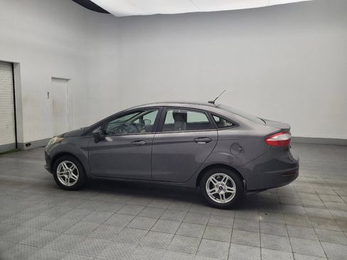 Used 2019 Ford Fiesta SE image 3