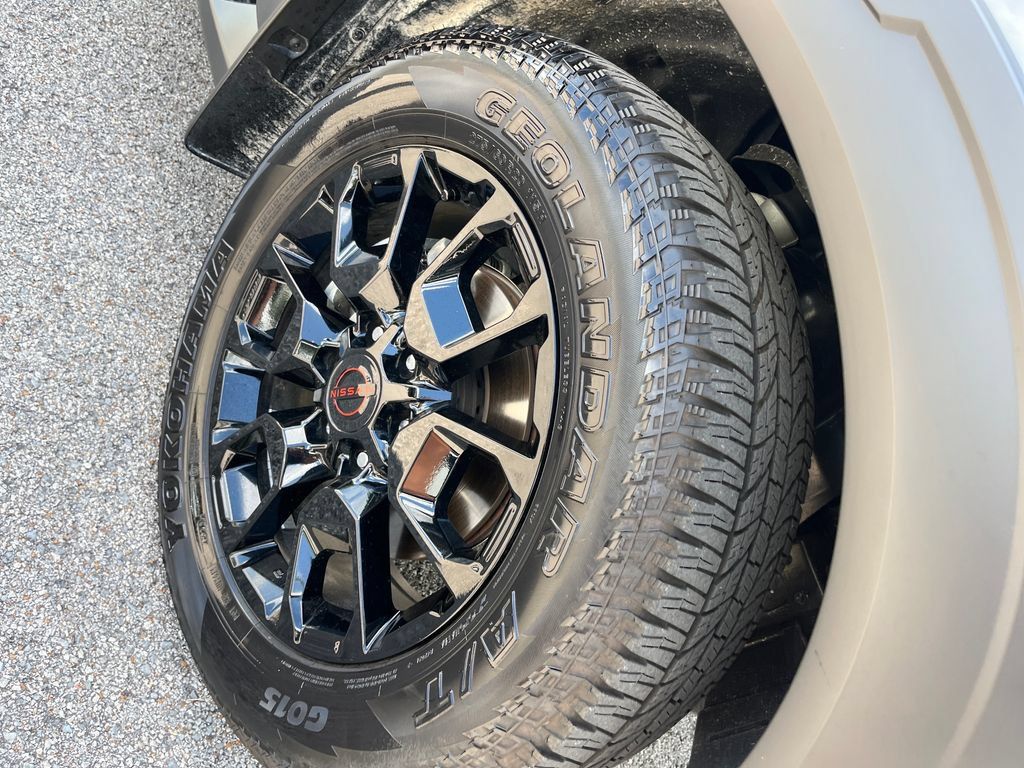 Certified 2026 Nissan Armada PRO-4X AWD/4WD image 40