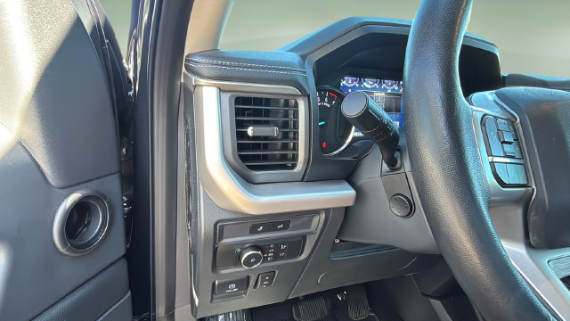 Used 2022 Ford Expedition XLT RWD image 22