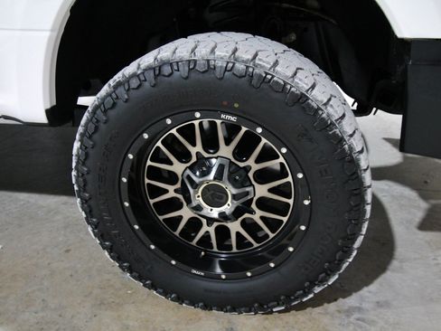 Used 2020 Ford F350 Lariat w/ Lariat Value Package AWD/4WD image 17