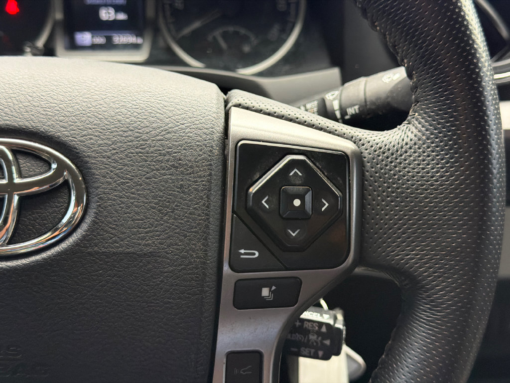 Used 2022 Toyota Tacoma SR5 w/ Technology Package RWD image 30