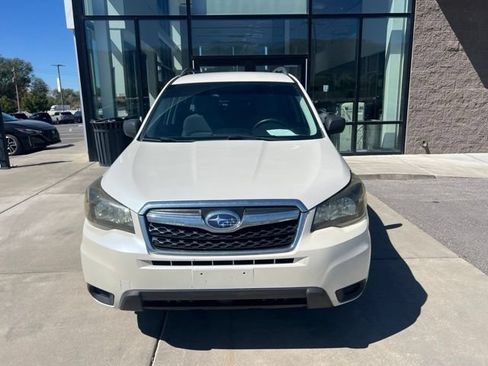 Used 2015 Subaru Forester 2.5i w/ Alloy Wheel Package AWD/4WD image 3