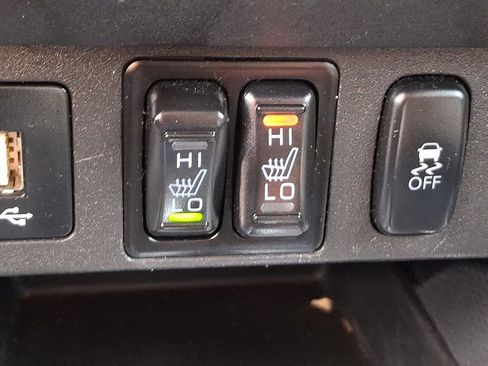 Used 2021 Mitsubishi Outlander Sport SE image 24