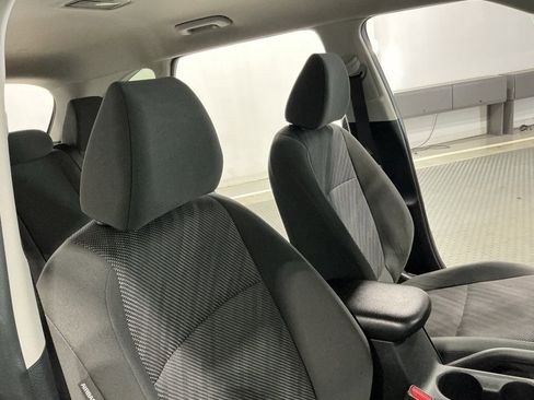 Used 2023 Kia Seltos LX image 21