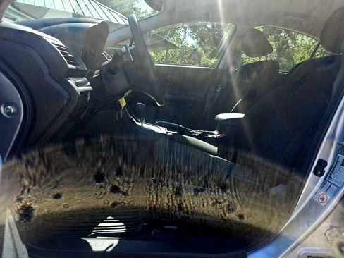 Used 2014 Subaru Impreza 2.0i Premium w/ Popular Package #2 image 11