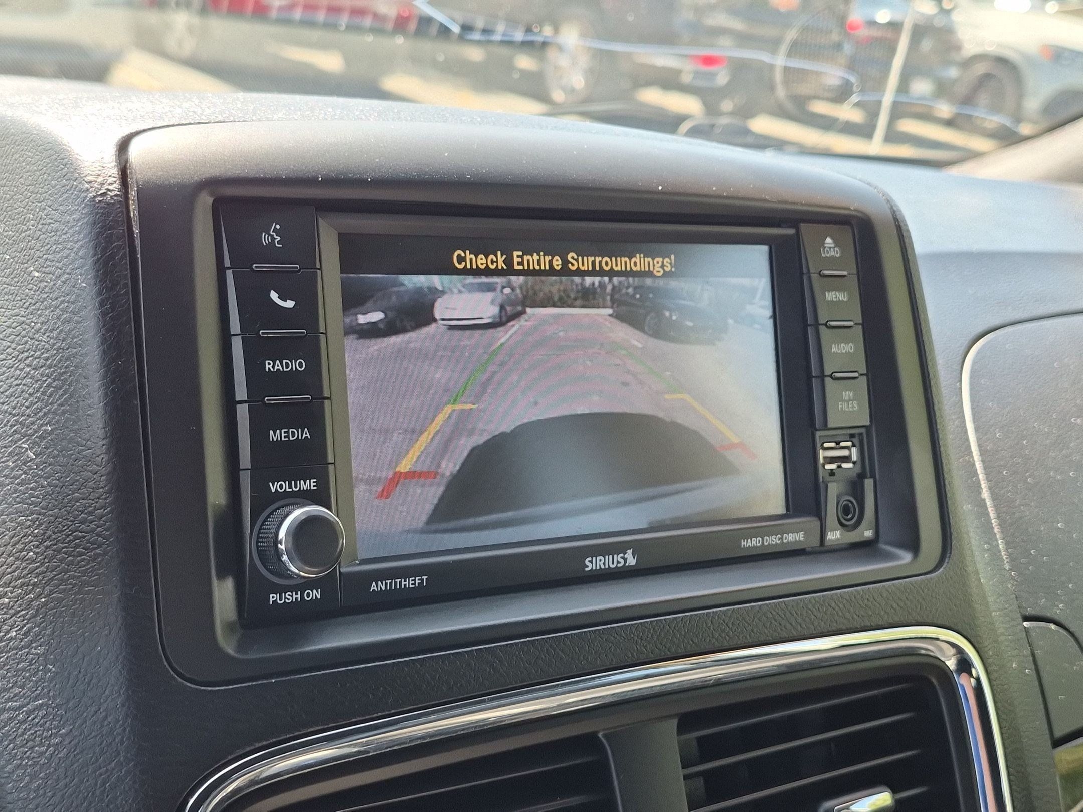 Used 2019 Dodge Grand Caravan SXT FWD image 21