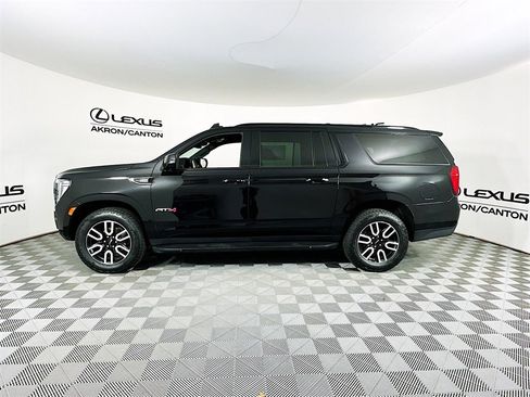 Used 2023 GMC Yukon XL AT4 w/ Max Trailering Package image 7