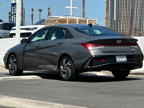 Used 2024 Hyundai Elantra Limited FWD image 6