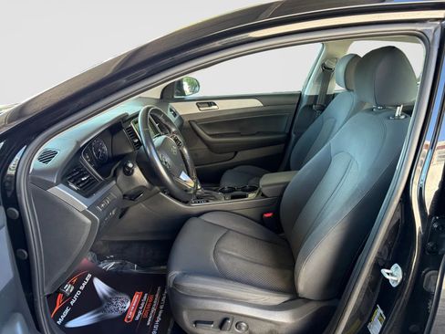 Used 2019 Hyundai Sonata SEL FWD image 12