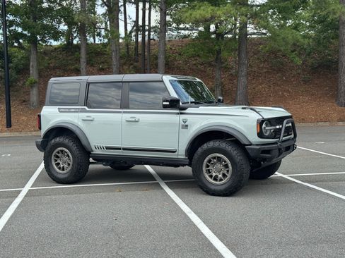 Used 2021 Ford Bronco First Edition AWD/4WD image 15