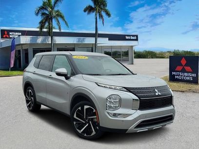 Used 2024 Mitsubishi Outlander SE