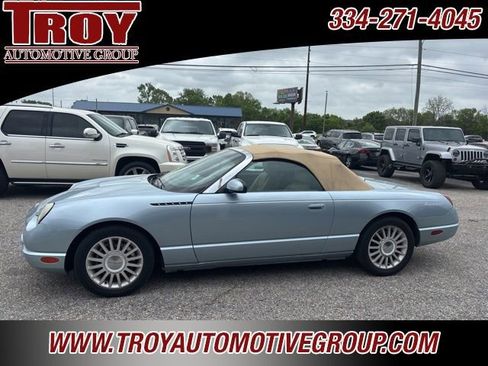 Used 2004 Ford Thunderbird image 1